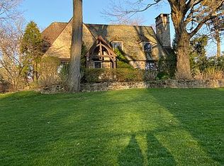 4 Westview Ln, Norwalk, CT 06854