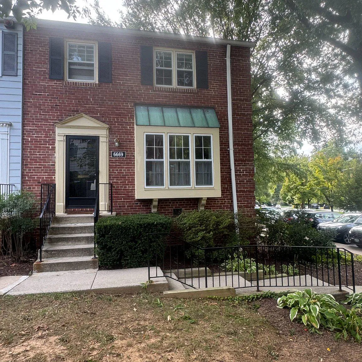 3 bed, 2.5 bath, 1164 sqft, $4,200 — Photo 1