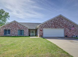 931 Lariat Dr, Bartlesville, OK 74006