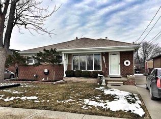 22519 E Eleven Mile Rd, Saint Clair Shores, MI 48081