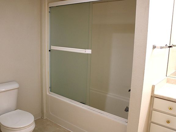 5th image of 6675 S Lemay Ave #G