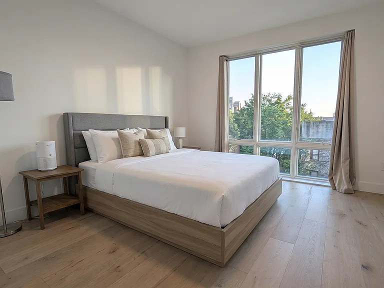 348 Baldwin Ave #501 — Photo 11