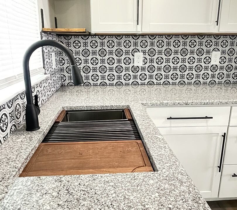 1st image of 315 TRUDELL DR