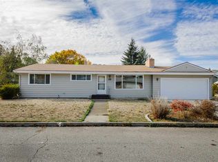 9221 N Whitehouse St, Spokane, WA 99218