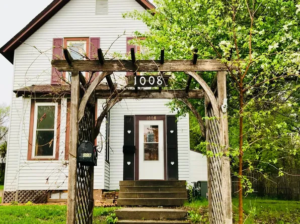 1008 S Washington Ave, Saint Peter, MN 56082