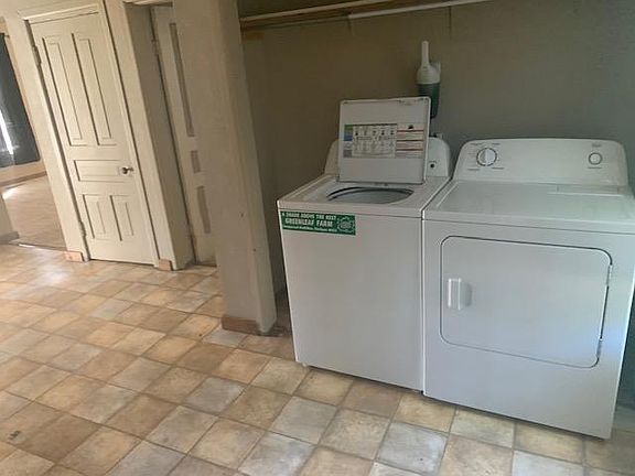 4th image of 1812 N State St #1