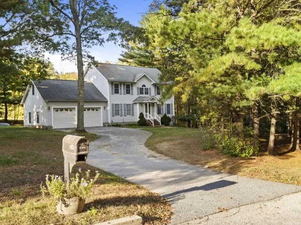 24 Wood River Ln, West Greenwich, RI 02817