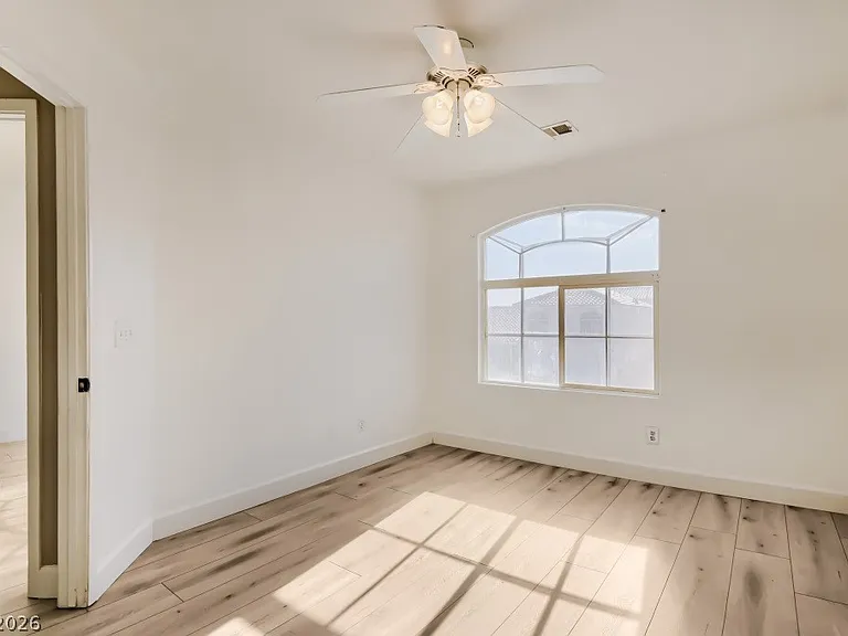 9753 Silver Lasso St — Photo 22