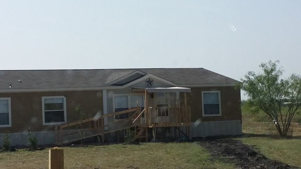 2nd image of 4498 N Fm 148