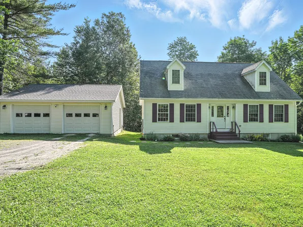 718 Pleasant View Ridge Road, China, ME 04358