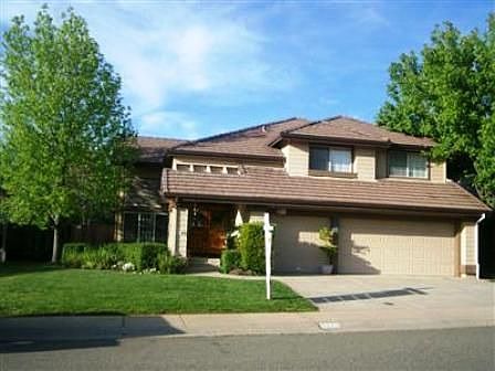 1st image of 5821 Pebble Creek Dr