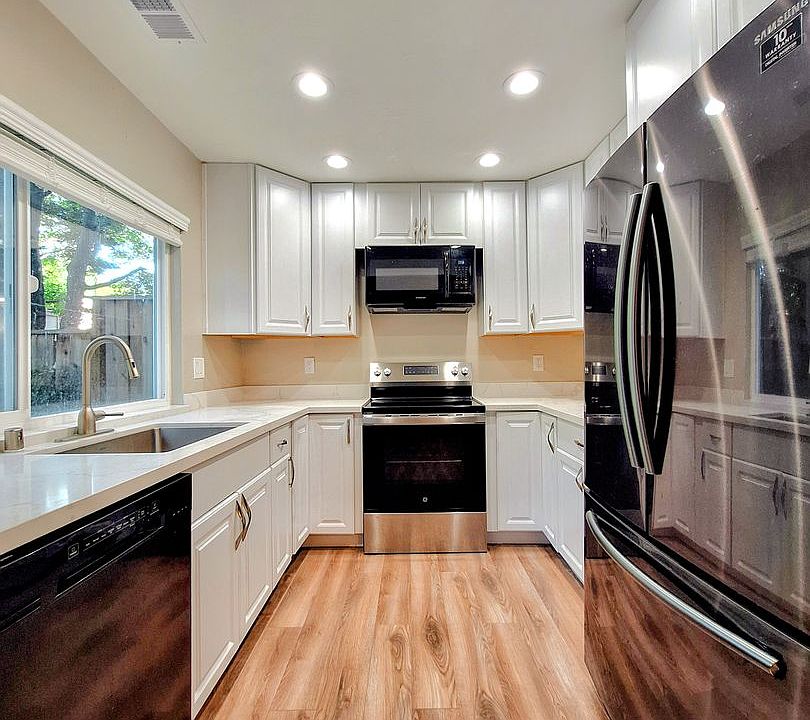 1st image of 4628 Adobe River Ct