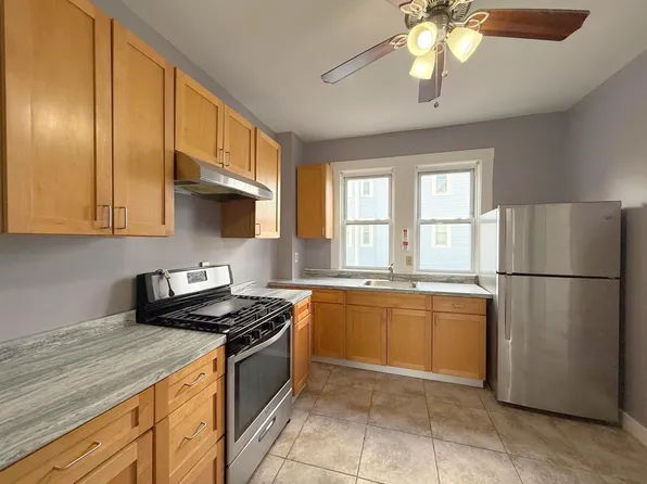 196 Sherman St, Cambridge, MA