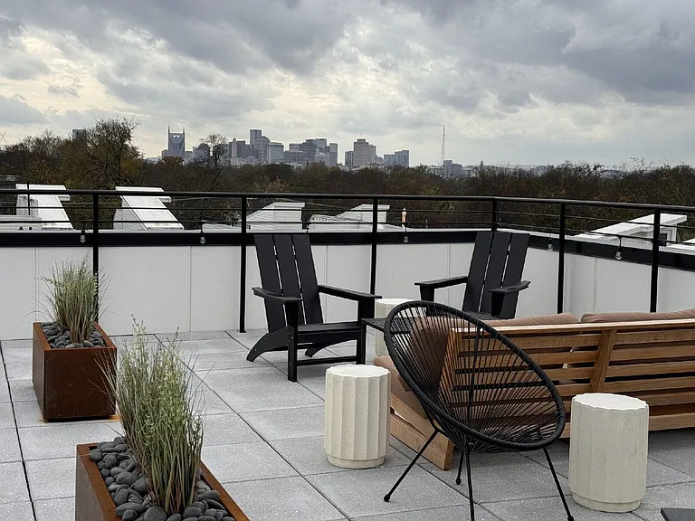 1310 Lischey Ave #204 — Photo 22