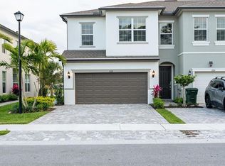 6120 Rancho Ln, Greenacres, FL 33415