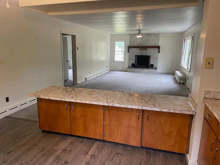 660 Stamp Dr — Photo 6
