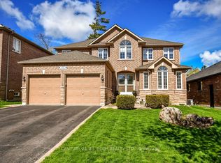 112 Crimson Ridge Rd, Barrie, ON L4N 0G9