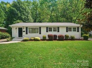 5219 Farmbrook Dr, Charlotte, NC 28210