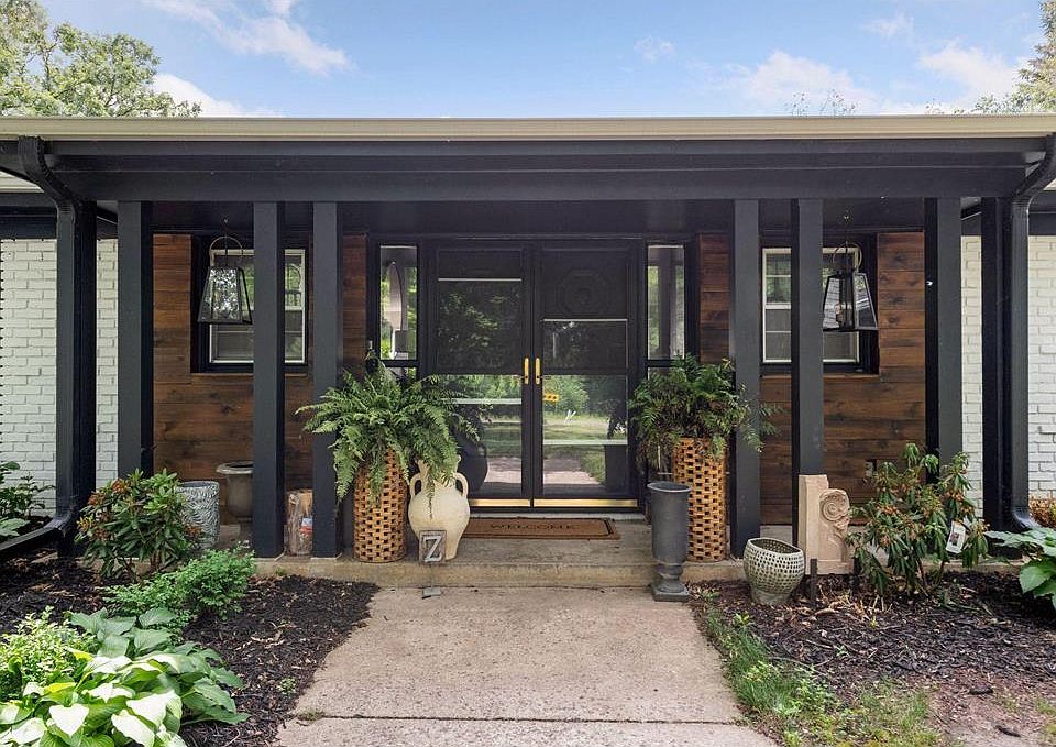 13641 Spring Lake Rd, Minnetonka, MN 55345 | Zillow