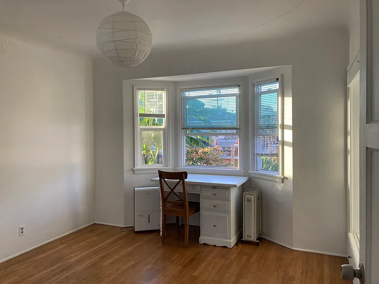 12444 Greene Ave #A — Photo 3
