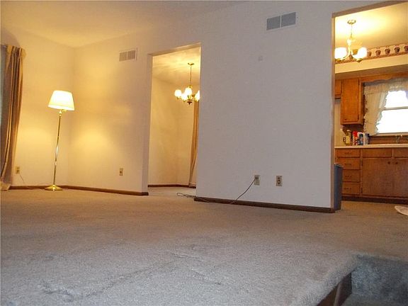 3rd image of 7309 Lafayette Ave