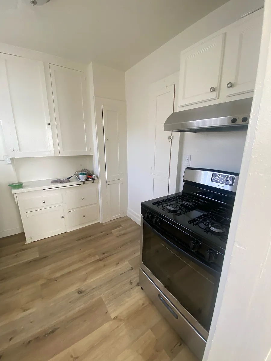 Building Photo - 436 Gaviota Ave #440