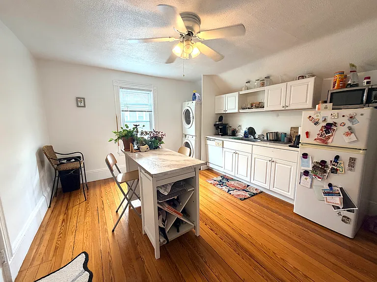 117 Rogers Ave #3 — Photo 9