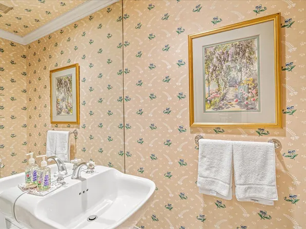 17-09 215th Street image 13 of 43