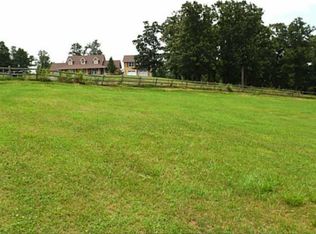 10430 Indian Trails Ranch Rd, Lowell, AR 72745