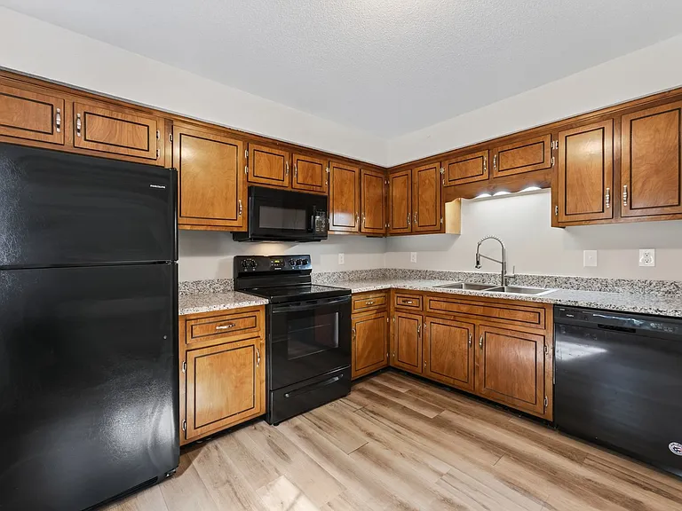 Martha Lane-461/471 (x8) — Photo 14