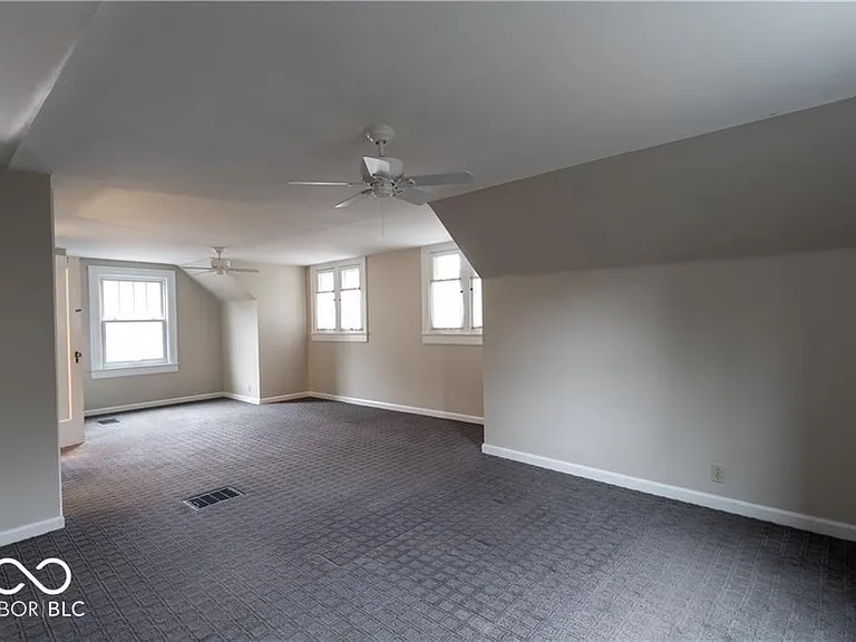 5630 N Delaware St — Photo 28