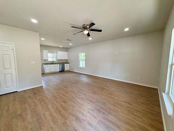 3rd image of 2513 S 13th St