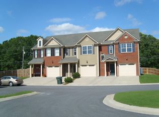 48 N Oaks Cir, Cartersville, GA 30121