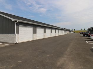 7748 Adrina Dr #106, Peosta, IA 52068