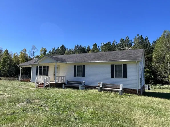 1109 Browns Trl, Clover, VA 24534