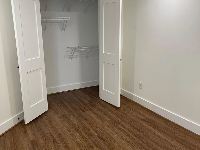 3318 Q St — Photo 10