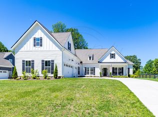 7447 Swindon Blvd, Fairview, TN 37062