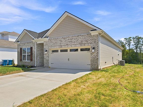 5th image of 168 Ruth Miller Dr