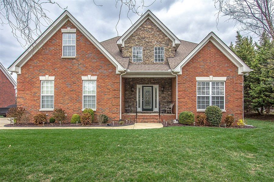 1st image of 1702 Satinwood Dr