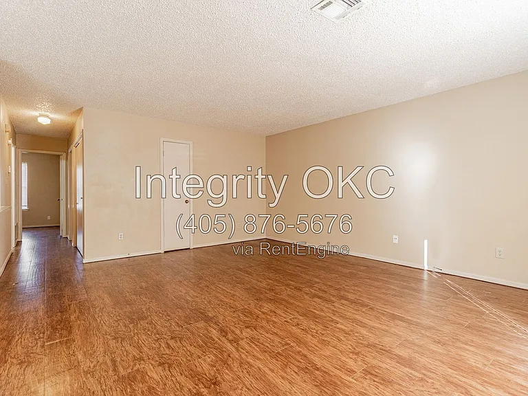 618 Welston Cir — Photo 8