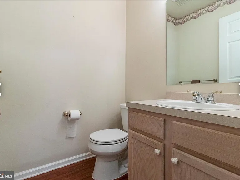 352 Glennbrook Way — Photo 12