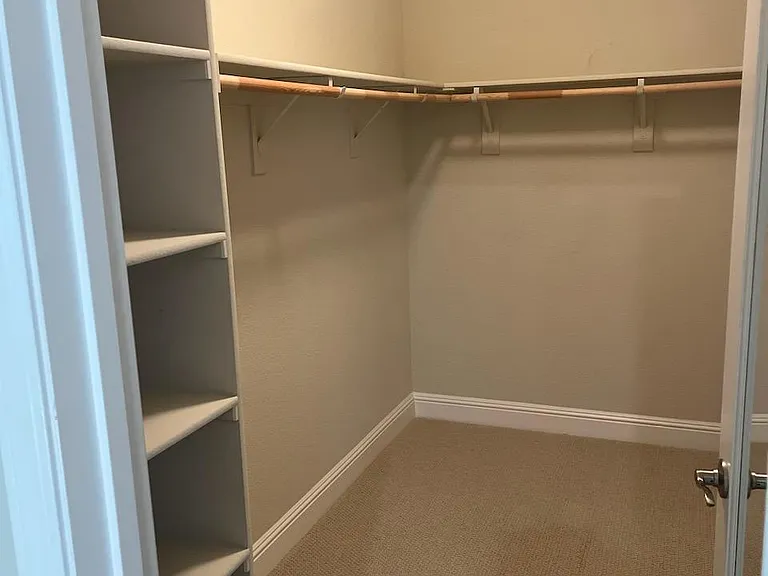 1101 Veranda Ct — Photo 6