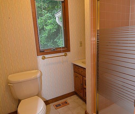 Main Floor Guest Bathroom