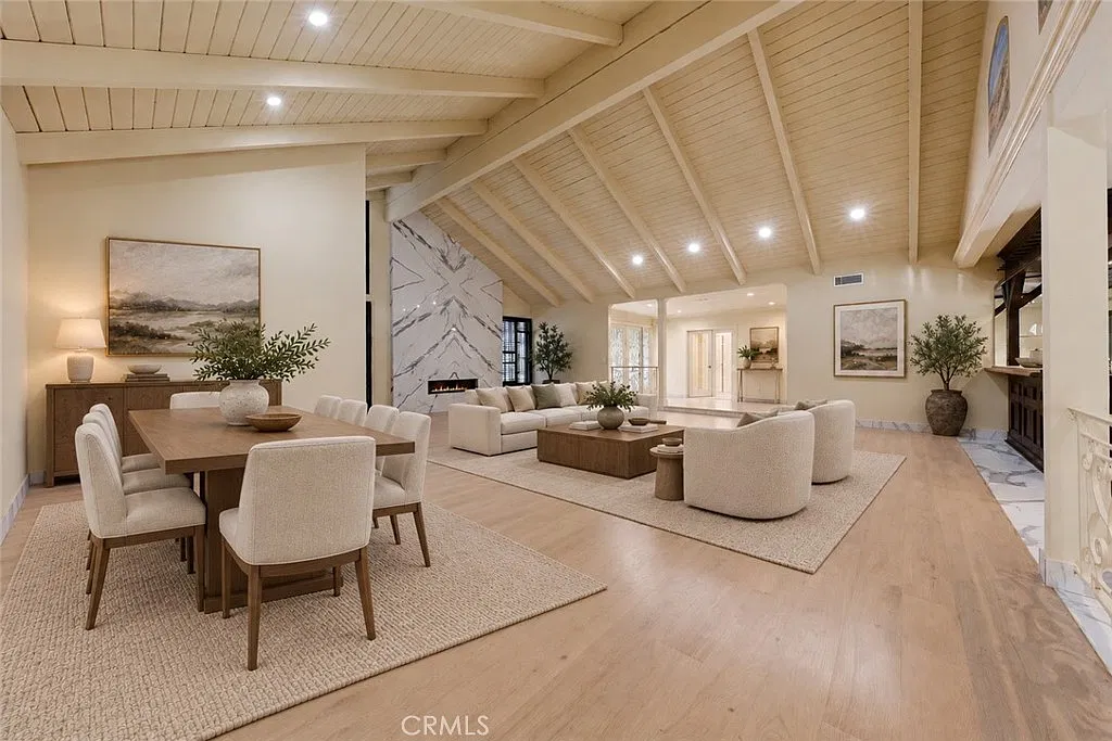 5 bed, 4205 sqft, $14,000 — Photo 3