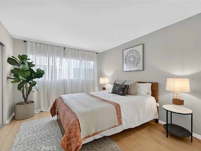 2500 Abbot Kinney Blvd #9 — Photo 17