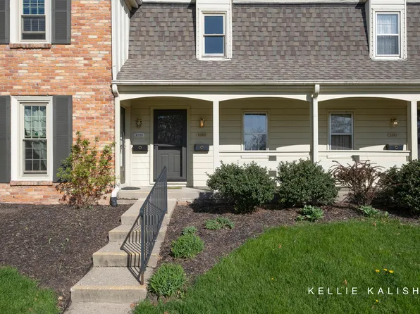 2523 Abbington Dr SE, Grand Rapids, MI 49506