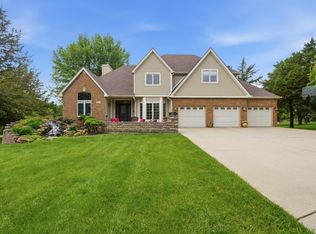 1213 Greystone Pl, Manhattan, KS 66503