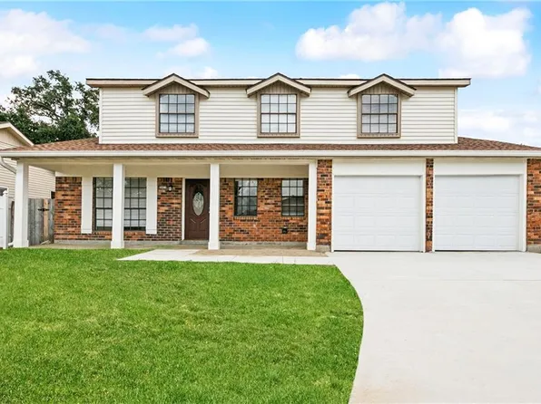 2027 Spanish Oaks Dr, Harvey, LA 70058