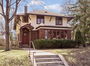 1060 Lincoln Ave, Saint Paul, MN 55105