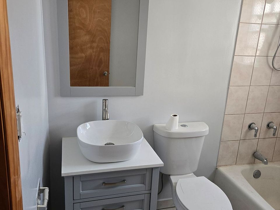 1st image of 6618 S Michigan Ave APT E